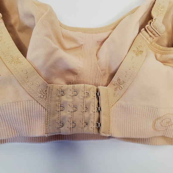 Cake Lingerie Womens Nude Beige Nursing Bra Removable Pads Wireless Size XL - Picture 6 of 10